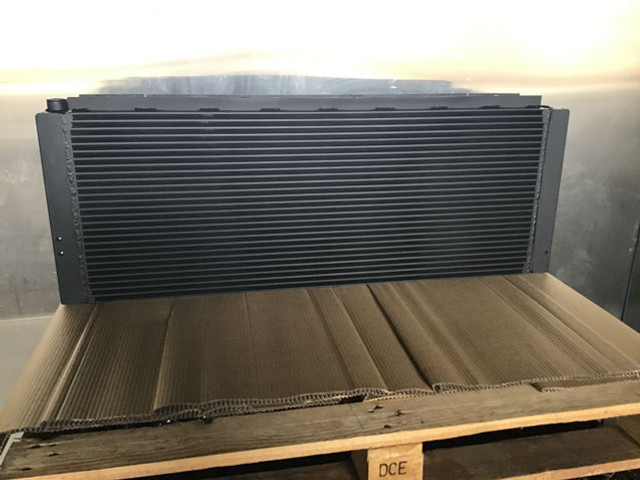 Enfriador de aceite nuevo Liebherr Oilcooler: foto 14