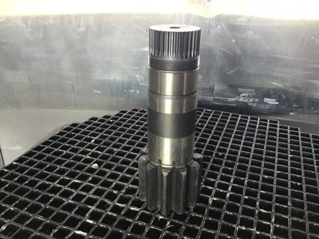 Liebherr Output Shaft - Eje y piezas: foto 1 Liebherr Output Shaft - Eje y piezas: foto 1