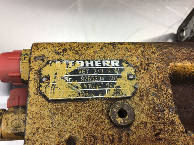 Liebherr Pilot Control Unit - Pedal: foto 5 Liebherr Pilot Control Unit - Pedal: foto 5