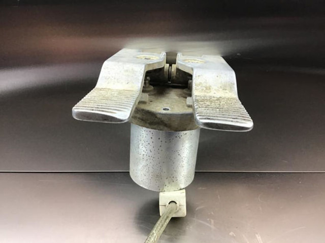 Liebherr Pilot Control Unit - Pedal: foto 1 Liebherr Pilot Control Unit - Pedal: foto 1