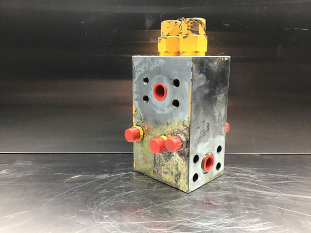 Liebherr Safety Valve - Válvula: foto 3 Liebherr Safety Valve - Válvula: foto 3