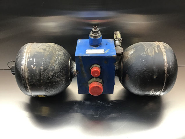 Amortiguadores Liebherr Shock Absorber: foto 13 Amortiguadores Liebherr Shock Absorber: foto 13