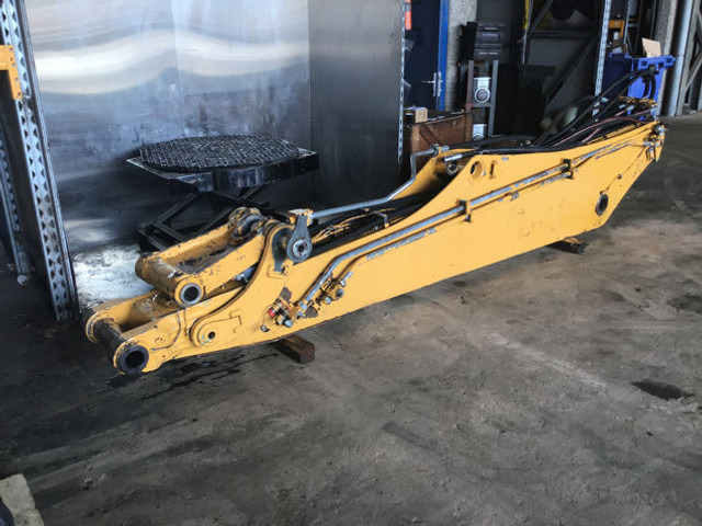 Liebherr Stick 3,9 M - Carrocería y exterior: foto 3 Liebherr Stick 3,9 M - Carrocería y exterior: foto 3