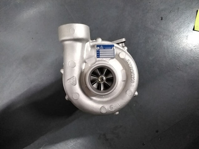 Liebherr Turbo charger K27.2 - Turbocompresor: foto 1 Liebherr Turbo charger K27.2 - Turbocompresor: foto 1