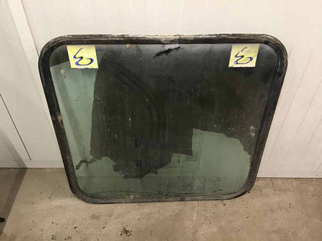 Liebherr Window Glass - Ventana y piezas: foto 3 Liebherr Window Glass - Ventana y piezas: foto 3