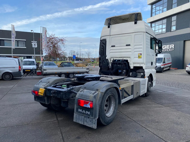 MAN TGX 18.460 Automatic / Euro 6 - Cabeza tractora: foto 5 MAN TGX 18.460 Automatic / Euro 6 - Cabeza tractora: foto 5