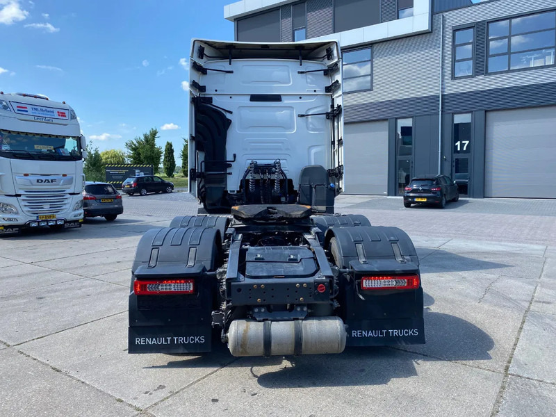 Renault T520 Comfort / 6x2/4 / Steering Axle / Hub Reduction / 290.235 km - Cabeza tractora: foto 5 Renault T520 Comfort / 6x2/4 / Steering Axle / Hub Reduction / 290.235 km - Cabeza tractora: foto 5