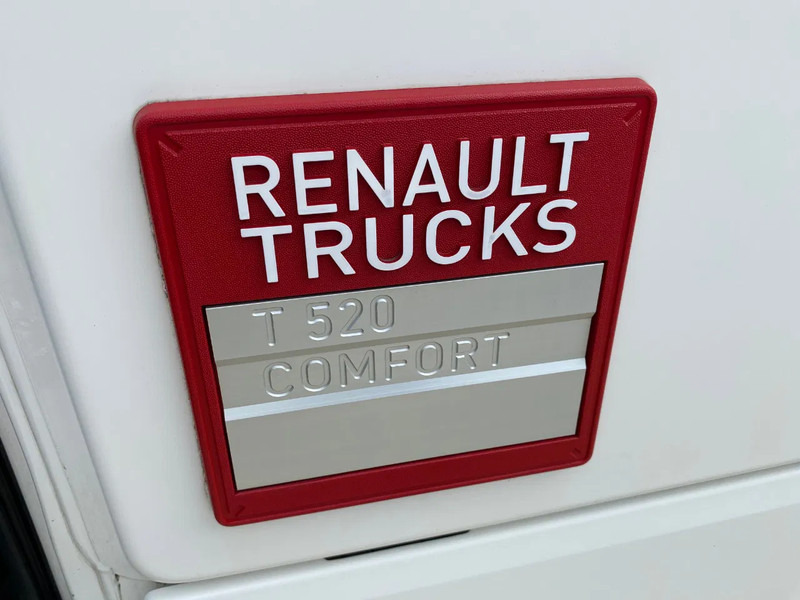 Cabeza tractora Renault T520 Comfort / 6x2 / Hub Reduction / 208.250Km: foto 14