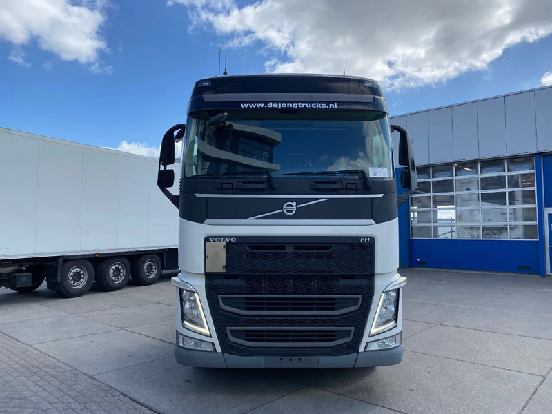 Volvo FH 13.460 Globetrotter / 2x Tank / 394.865 Km / Euro 6 - Cabeza tractora: foto 2 Volvo FH 13.460 Globetrotter / 2x Tank / 394.865 Km / Euro 6 - Cabeza tractora: foto 2