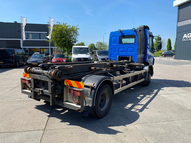 DAF LF 55.220 / Cable System / Manual / Euro 3 - Camión con equipo de cable: foto 5 DAF LF 55.220 / Cable System / Manual / Euro 3 - Camión con equipo de cable: foto 5