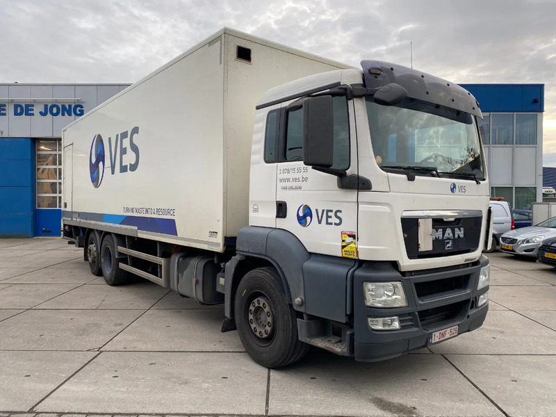 MAN TGS 26.320 / 6x2/4 / ADR / Closed box / Dhollandia - Camión caja cerrada: foto 3 MAN TGS 26.320 / 6x2/4 / ADR / Closed box / Dhollandia - Camión caja cerrada: foto 3