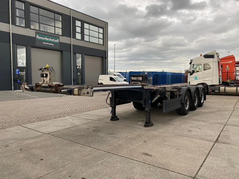 Renders Euro 800 3DFCST / Container chassis / 45FT / 1x Lift Axle / 2x Extendable - Semirremolque portacontenedore/ Intercambiable: foto 4 Renders Euro 800 3DFCST / Container chassis / 45FT / 1x Lift Axle / 2x Extendable - Semirremolque portacontenedore/ Intercambiable: foto 4