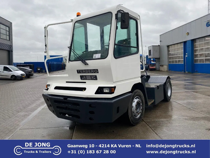 Terberg YT 182 4x2 / Terminal Tractor - Tractor industrial: foto 1 Terberg YT 182 4x2 / Terminal Tractor - Tractor industrial: foto 1