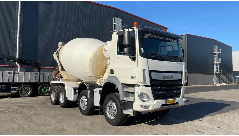 DAF CF 510 Swing tetter - Camión hormigonera: foto 3 DAF CF 510 Swing tetter - Camión hormigonera: foto 3