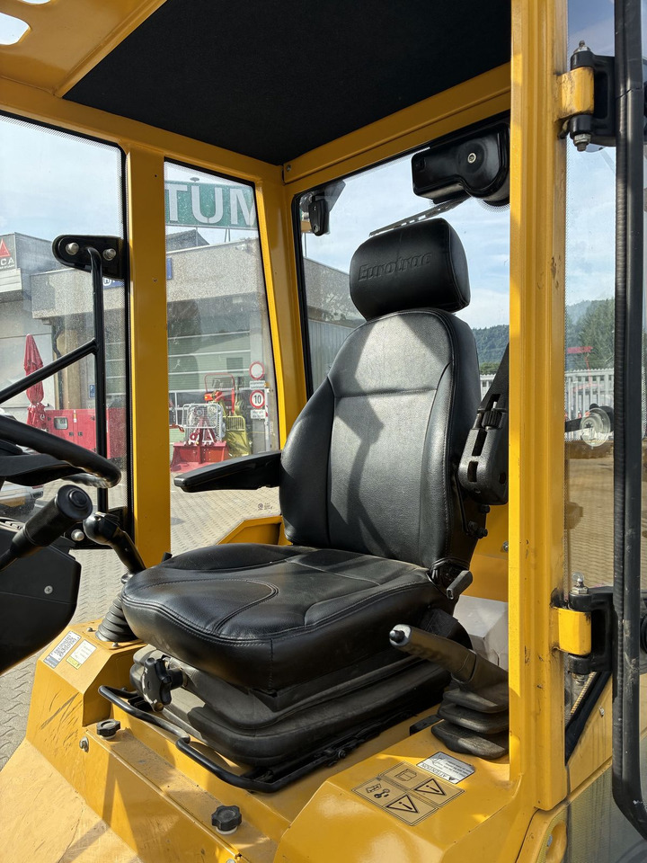 Eurotrac Eurotrac W13 - Cargadora articulada: foto 4 Eurotrac Eurotrac W13 - Cargadora articulada: foto 4