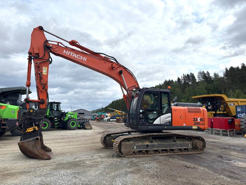 Hitachi ZX 210 LC-5 B - Excavadora de cadenas: foto 1 Hitachi ZX 210 LC-5 B - Excavadora de cadenas: foto 1