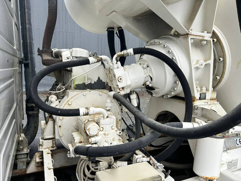 Camión hormigonera Scania T112 H 6X2: foto 12