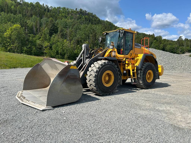 Volvo L 180 H - Cargadora de ruedas: foto 1 Volvo L 180 H - Cargadora de ruedas: foto 1