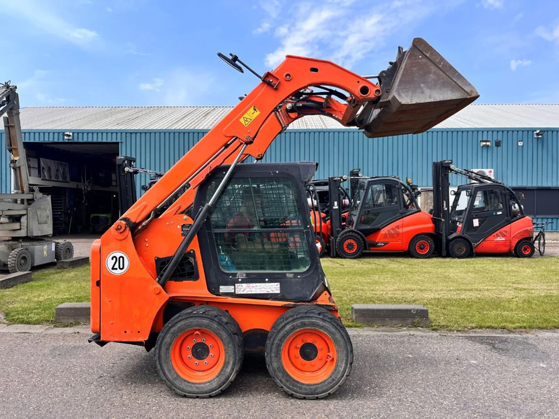 Bobcat S450 - Minicargadora: foto 3 Bobcat S450 - Minicargadora: foto 3