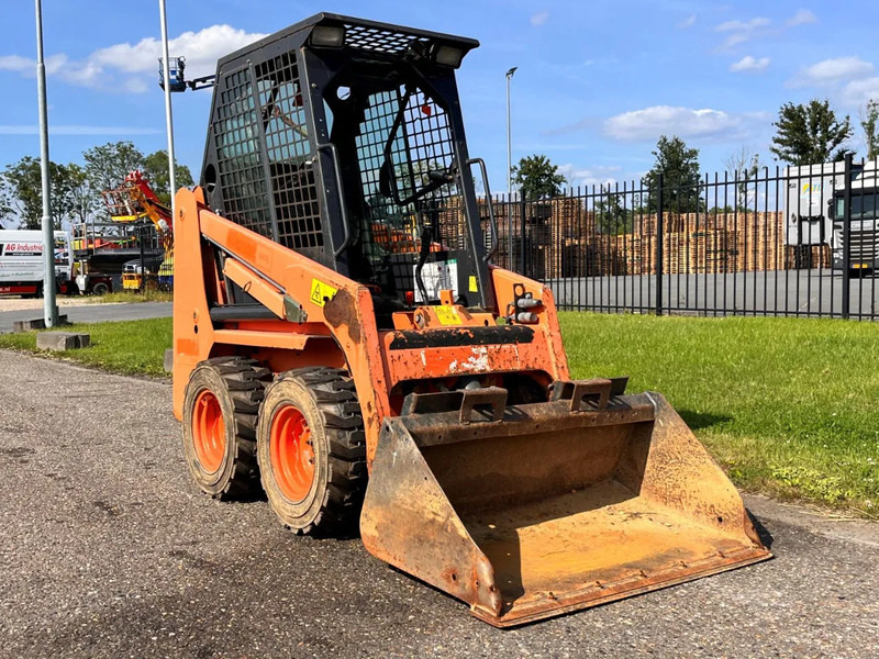 Bobcat S70 - Minicargadora: foto 3 Bobcat S70 - Minicargadora: foto 3