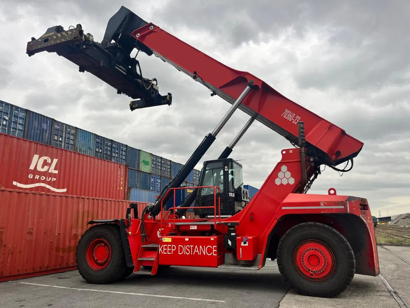 Hyster RS46-36CH - Reach stacker: foto 2 Hyster RS46-36CH - Reach stacker: foto 2