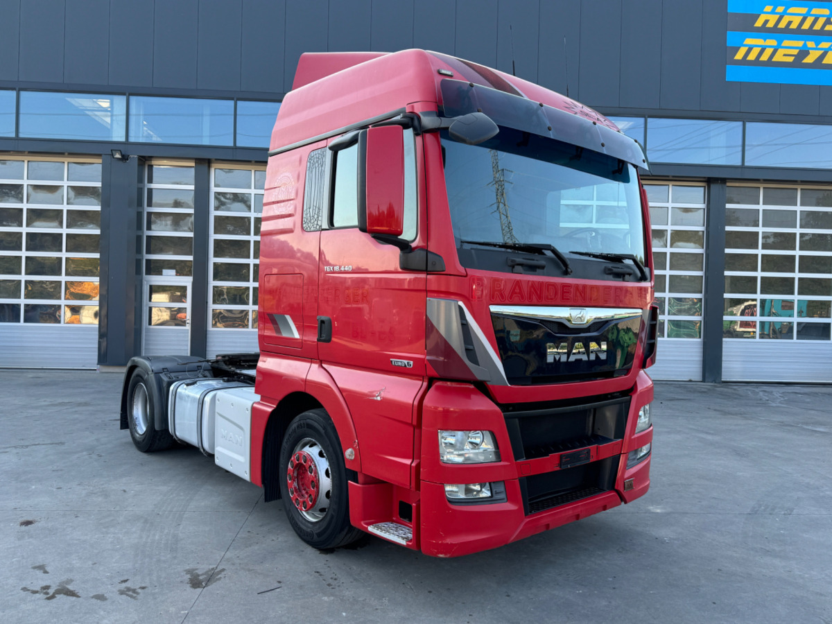 MAN TGX 18.440 C0712 - Cabeza tractora: foto 3 MAN TGX 18.440 C0712 - Cabeza tractora: foto 3