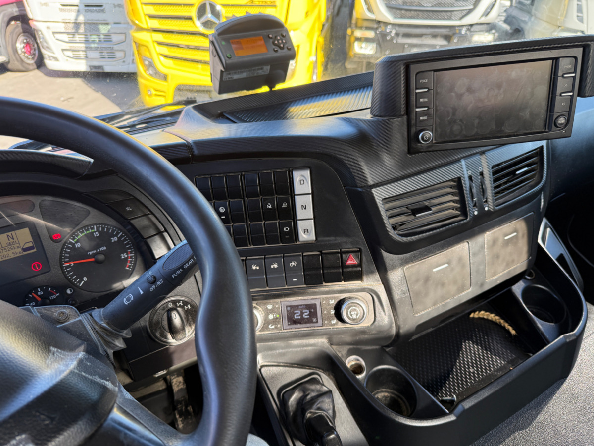 Leasing de IVECO 500 8x4 Kipper Bordmatik IVECO 500 8x4 Kipper Bordmatik: foto 14 Leasing de IVECO 500 8x4 Kipper Bordmatik IVECO 500 8x4 Kipper Bordmatik: foto 14