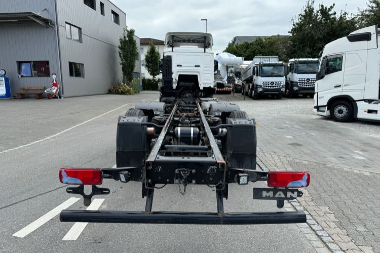 MAN TGS 26.440 6x2 Chassis - Camión chasis: foto 5 MAN TGS 26.440 6x2 Chassis - Camión chasis: foto 5