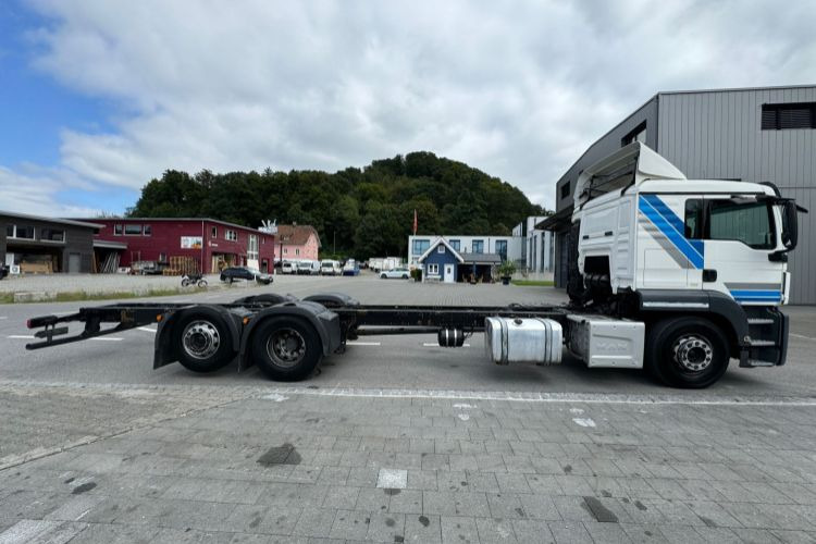 MAN TGS 26.440 6x2 Chassis - Camión chasis: foto 4 MAN TGS 26.440 6x2 Chassis - Camión chasis: foto 4