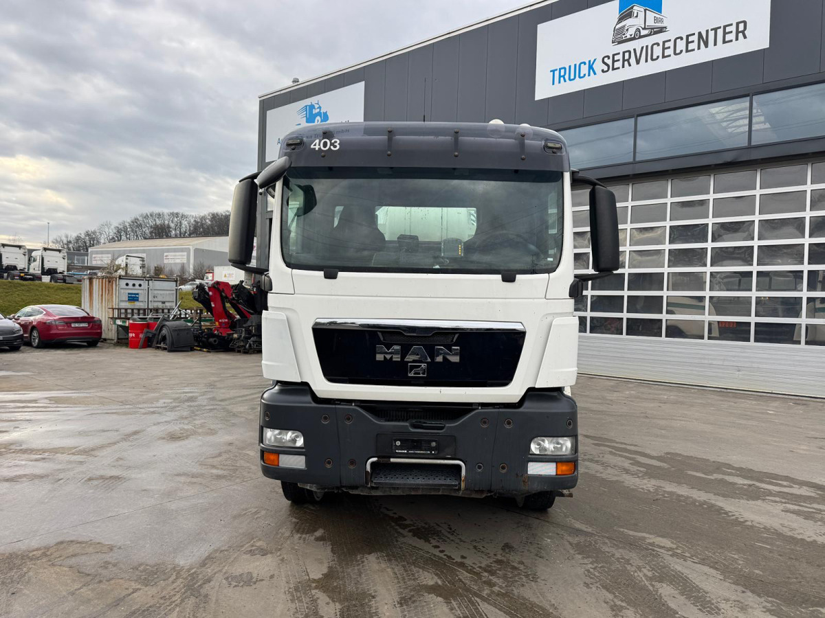 MAN TGS 32.440 8x4 Liebherr 9m3 - Camión hormigonera: foto 2 MAN TGS 32.440 8x4 Liebherr 9m3 - Camión hormigonera: foto 2