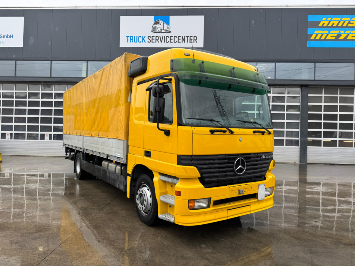 MERCEDES Actros 1835 4x2 - Camión lona: foto 3 MERCEDES Actros 1835 4x2 - Camión lona: foto 3