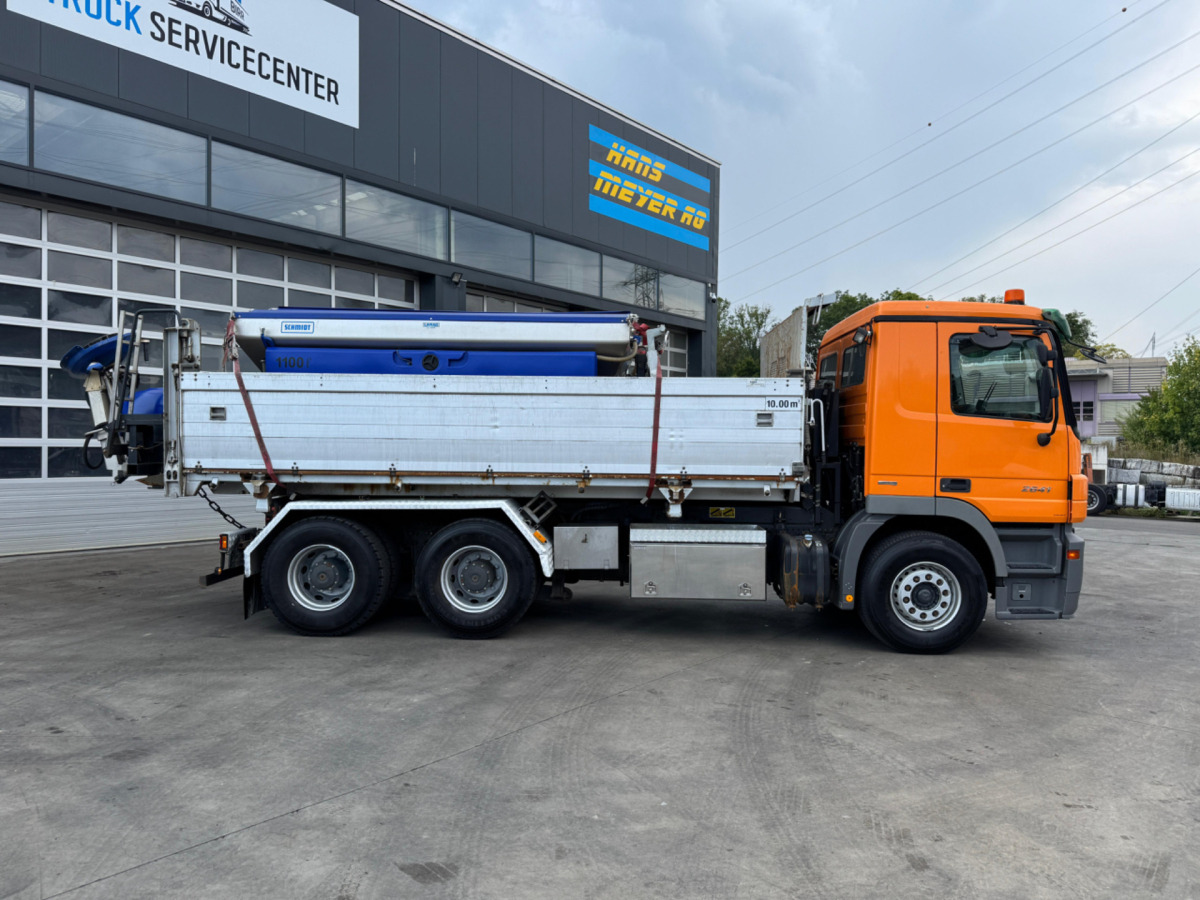 MERCEDES Actros 2641 6x4 Moser 3S Winterdienst - Camión volquete: foto 5 MERCEDES Actros 2641 6x4 Moser 3S Winterdienst - Camión volquete: foto 5