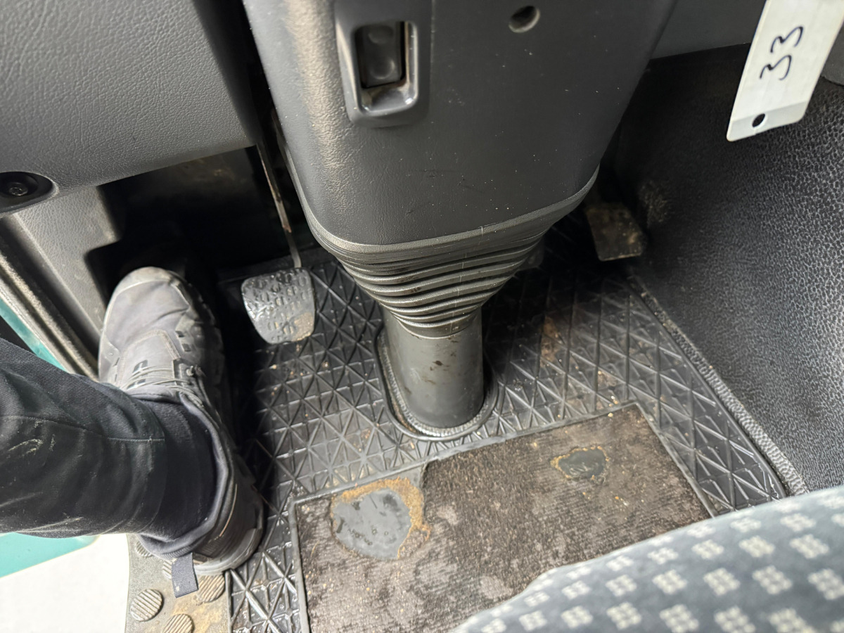 Camión volquete MERCEDES Actros 4448 10x4 Rückwärtskipper 20m3: foto 18