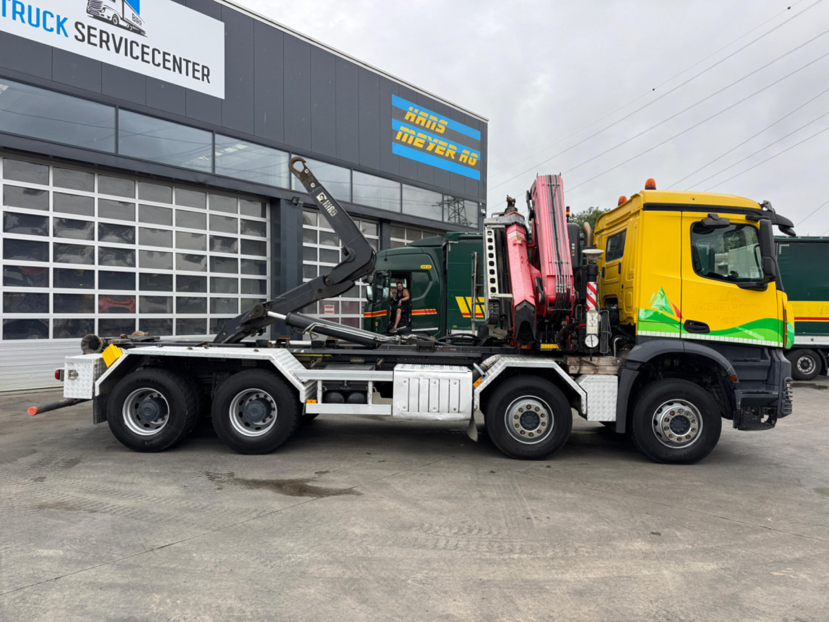 MERCEDES Arocs 3248 8x4 Fassi 315-7 mit Hiab 21T - Camión grúa: foto 5 MERCEDES Arocs 3248 8x4 Fassi 315-7 mit Hiab 21T - Camión grúa: foto 5