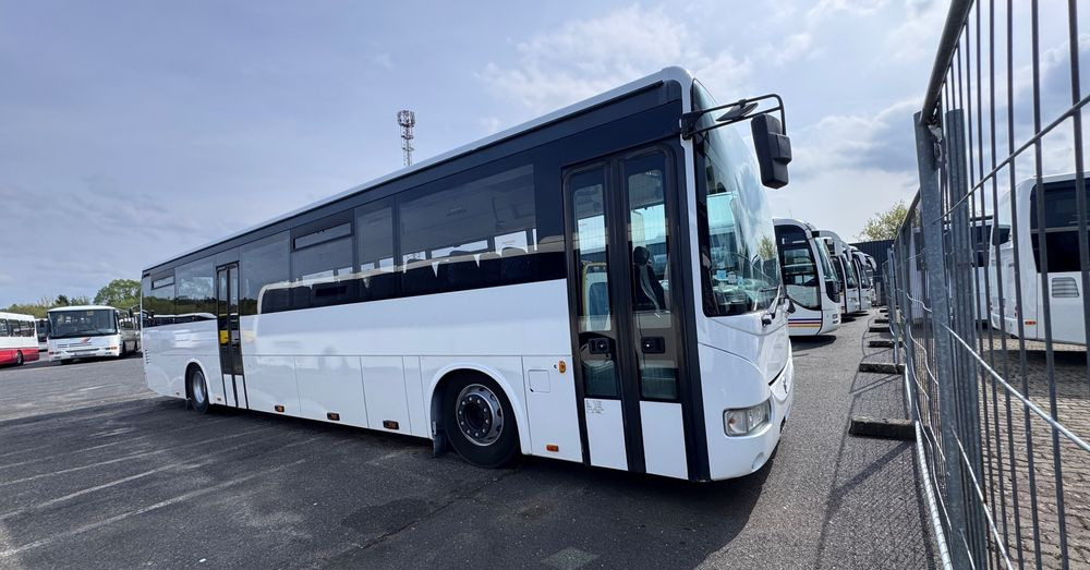 Irisbus Recreo Crosway / 63+1 miejsc/ silnik iveco cursor8 / CENA: 49000zł netto - Autobús urbano: foto 4 Irisbus Recreo Crosway / 63+1 miejsc/ silnik iveco cursor8 / CENA: 49000zł netto - Autobús urbano: foto 4