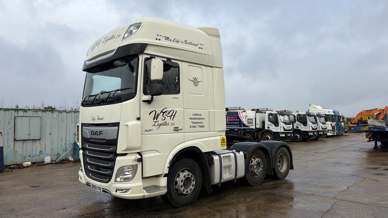 DAF XF 530 - Cabeza tractora: foto 2 DAF XF 530 - Cabeza tractora: foto 2