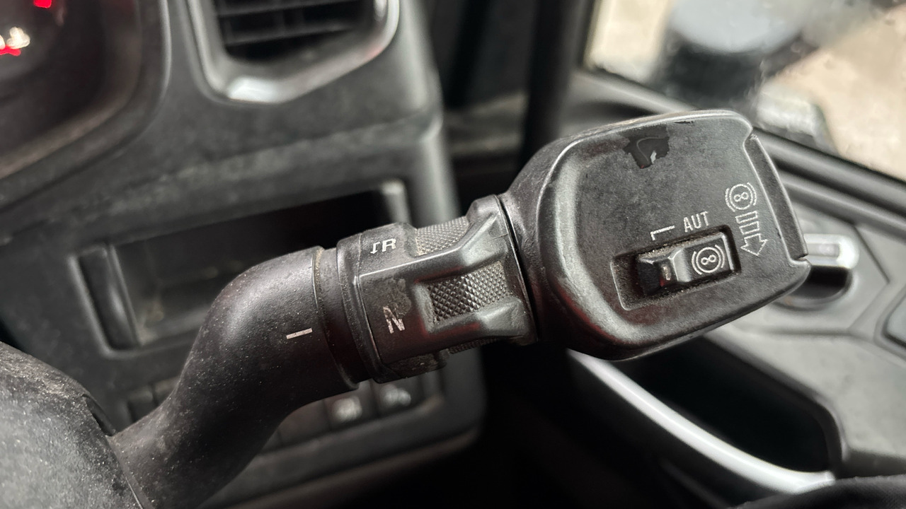 Cabeza tractora SCANIA G  450: foto 22