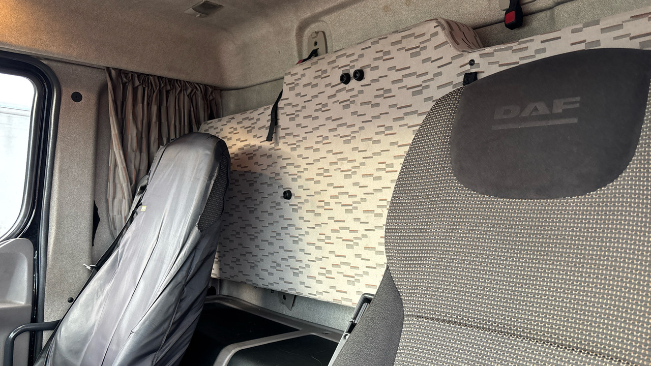 Camión lona DAF LF 150: foto 13