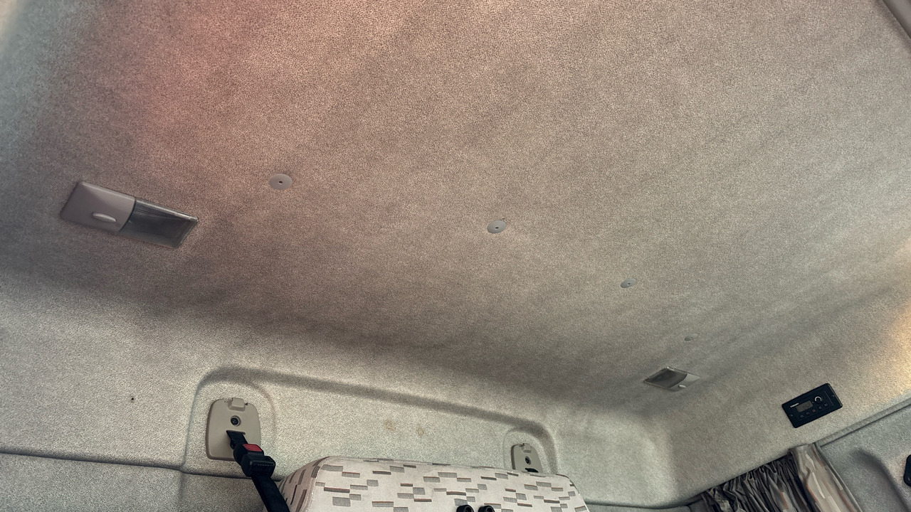 Camión lona DAF LF 150: foto 14