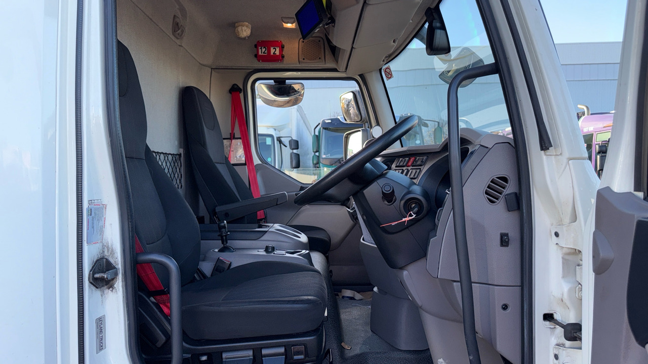 DAF LF 180 - Camión caja cerrada: foto 5 DAF LF 180 - Camión caja cerrada: foto 5