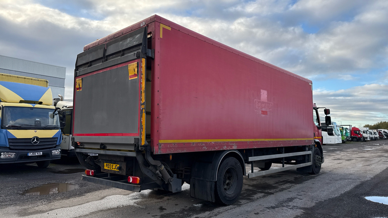 DAF LF 55.220 - Camión caja cerrada: foto 4 DAF LF 55.220 - Camión caja cerrada: foto 4