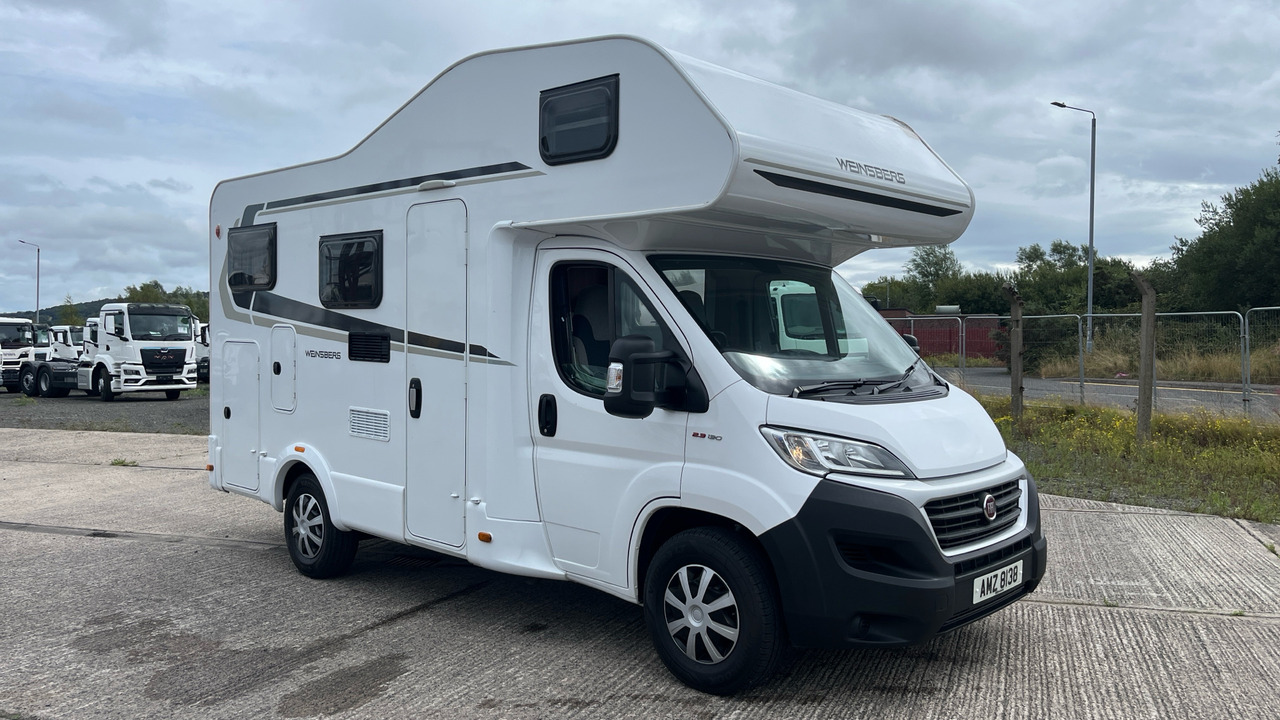 FIAT DUCATO WEINSBERG CARAHOME - Autocaravana capuchina: foto 1 FIAT DUCATO WEINSBERG CARAHOME - Autocaravana capuchina: foto 1