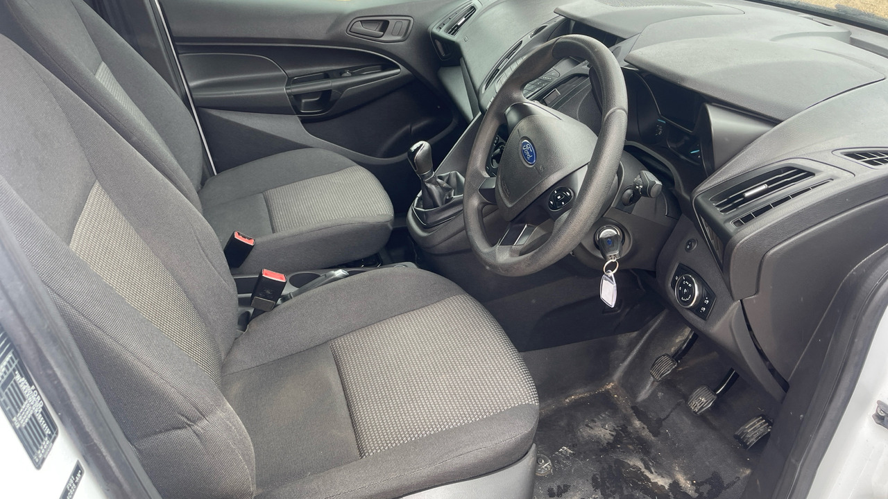 Furgoneta pequeña FORD TRANSIT CONNECT 200 1.5 TDCI 100PS: foto 12