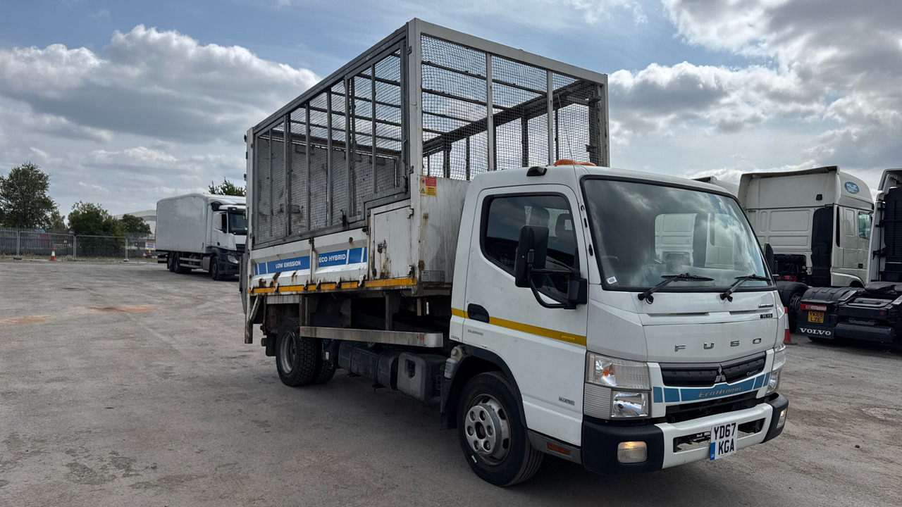 FUSO CANTER 7C15 - Camión volquete: foto 1 FUSO CANTER 7C15 - Camión volquete: foto 1