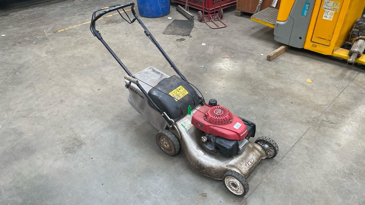 HONDA GCV 130 MOWER - Equipo de construcción: foto 1 HONDA GCV 130 MOWER - Equipo de construcción: foto 1
