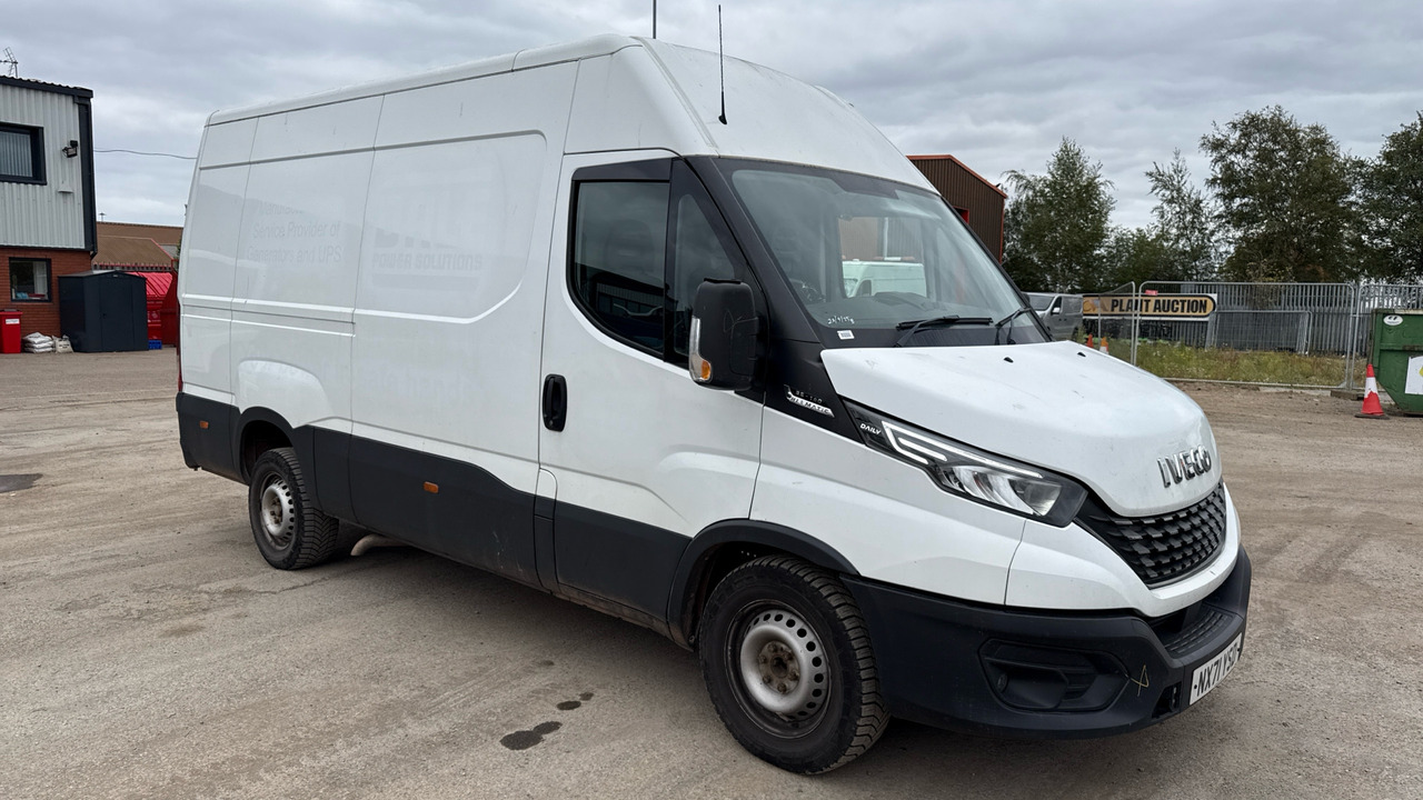 IVECO DAILY 35-140 2.3 3520 WB - Furgón: foto 1 IVECO DAILY 35-140 2.3 3520 WB - Furgón: foto 1