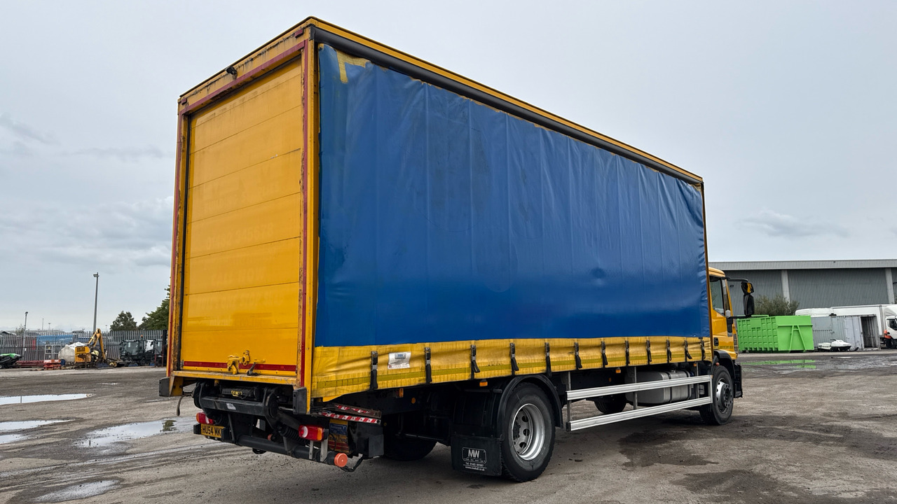 Iveco EUROCARGO 180E - Camión lona: foto 4 Iveco EUROCARGO 180E - Camión lona: foto 4