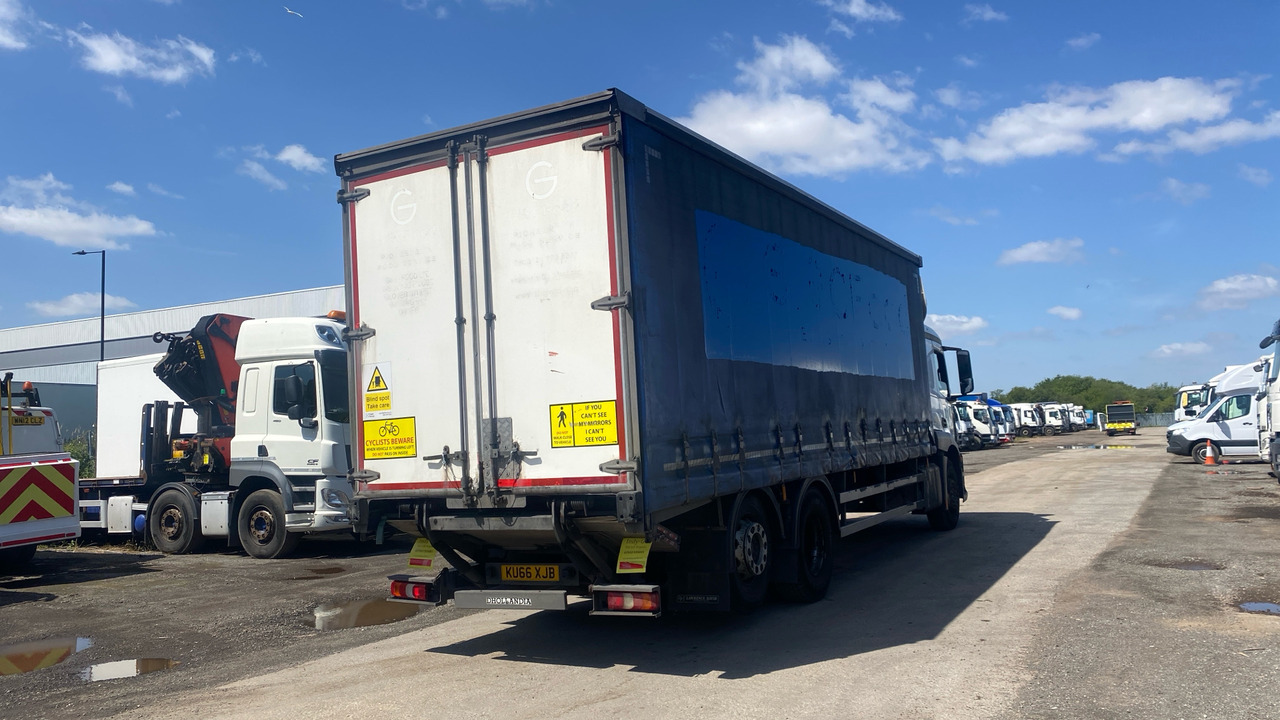 MERCEDES-BENZ ACTROS 2532 - Camión lona: foto 4 MERCEDES-BENZ ACTROS 2532 - Camión lona: foto 4
