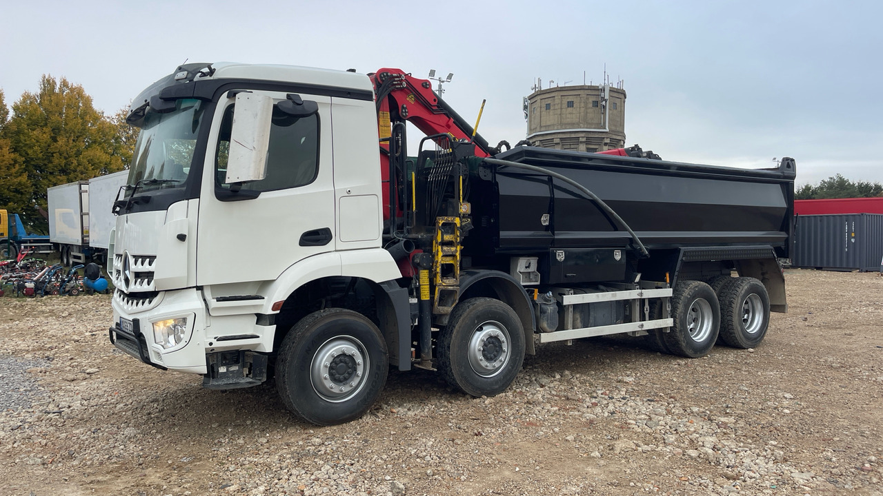 MERCEDES-BENZ AROCS - Camión volquete, Camión grúa: foto 2 MERCEDES-BENZ AROCS - Camión volquete, Camión grúa: foto 2