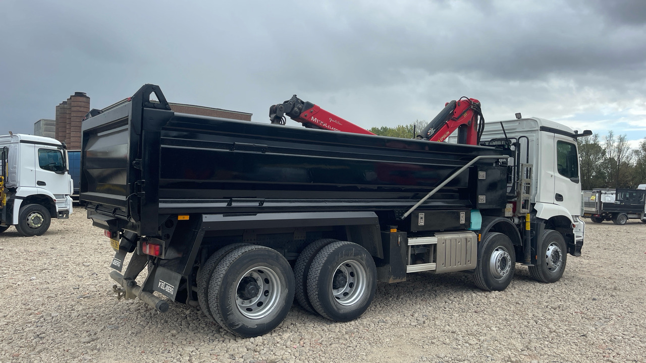 MERCEDES-BENZ AROCS - Camión volquete, Camión grúa: foto 4 MERCEDES-BENZ AROCS - Camión volquete, Camión grúa: foto 4